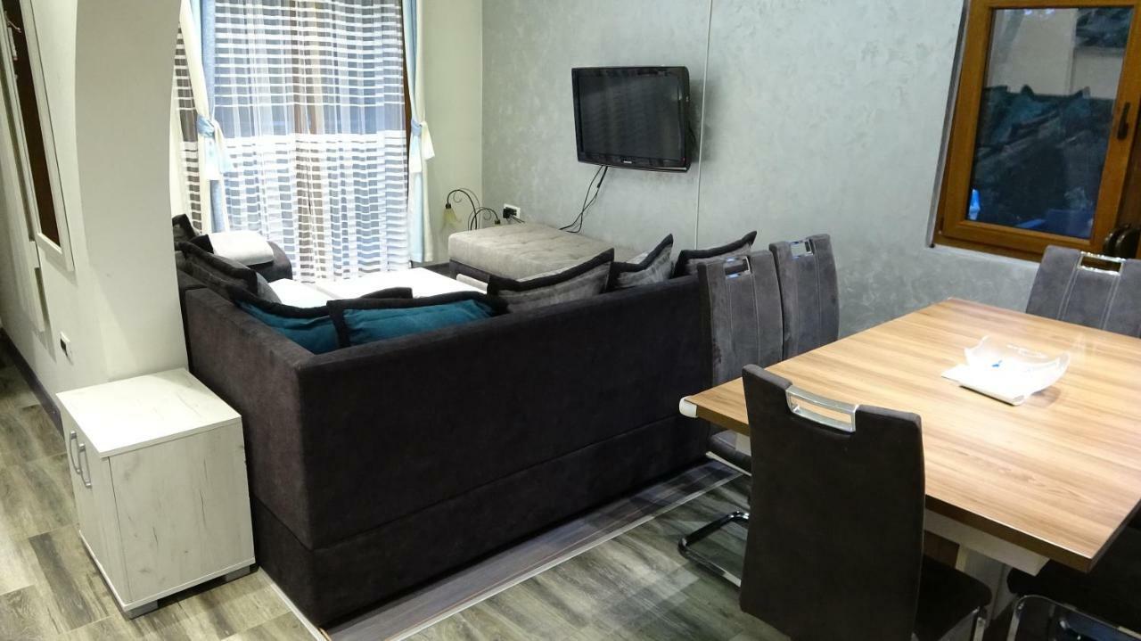 וירפזאר Apartment Kraljica Jelena מראה חיצוני תמונה