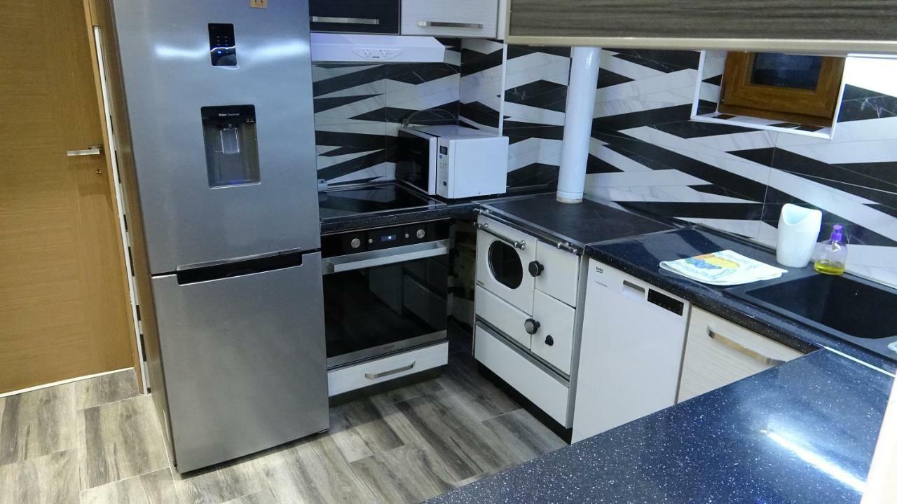 וירפזאר Apartment Kraljica Jelena מראה חיצוני תמונה