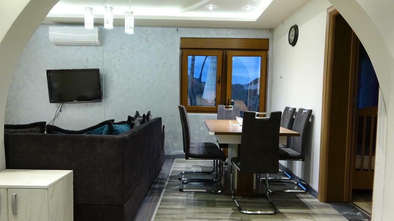 וירפזאר Apartment Kraljica Jelena מראה חיצוני תמונה